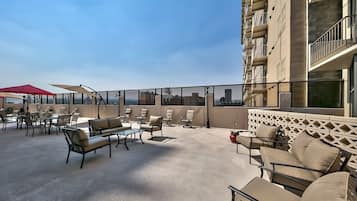 Sun deck