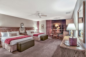 华丽客房, 2 张大床 | 客房内保险箱、遮光窗帘、熨斗/熨衣板、免费婴儿床