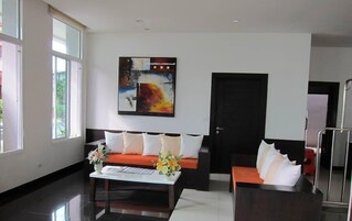 Sala de estar en el lobby