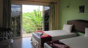Blackout curtains, rollaway beds, free WiFi