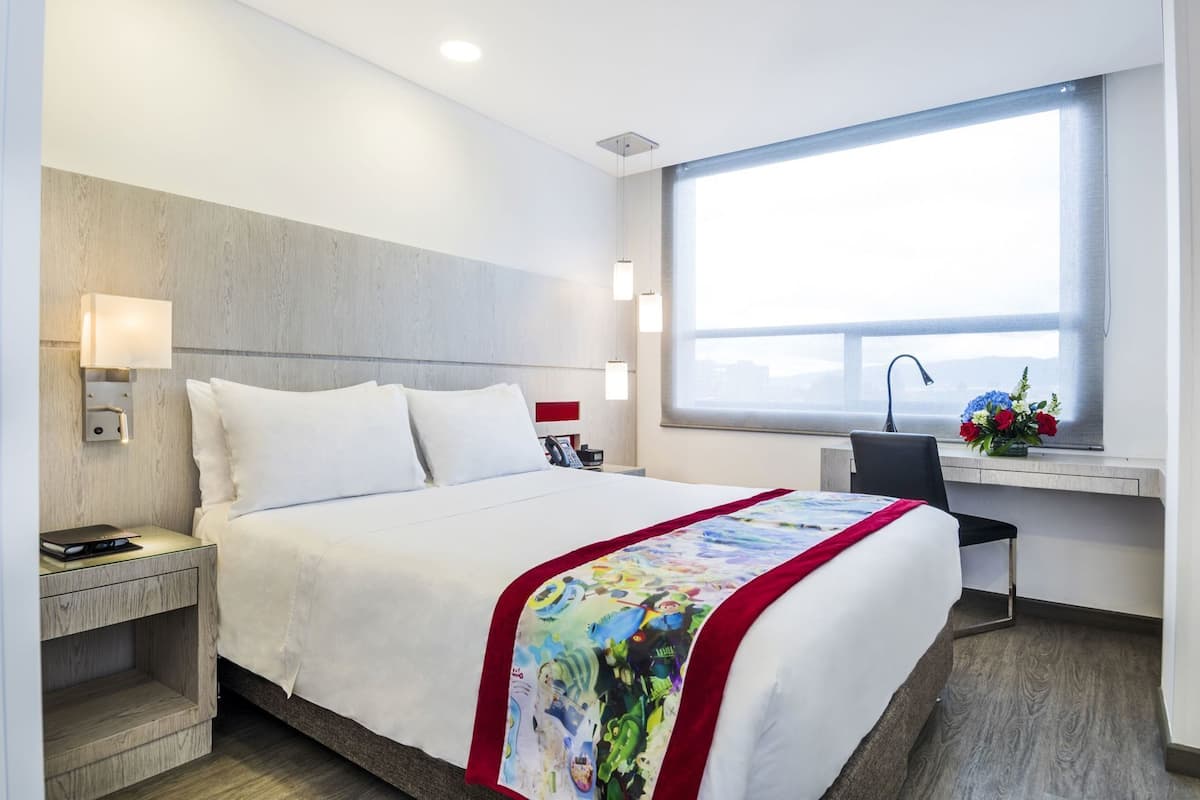 Premium bedding, minibar, in-room safe, desk