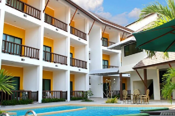 Outdoor pool, sun loungers