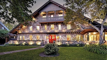 Stone Chalet B&B Inn and Event Center
