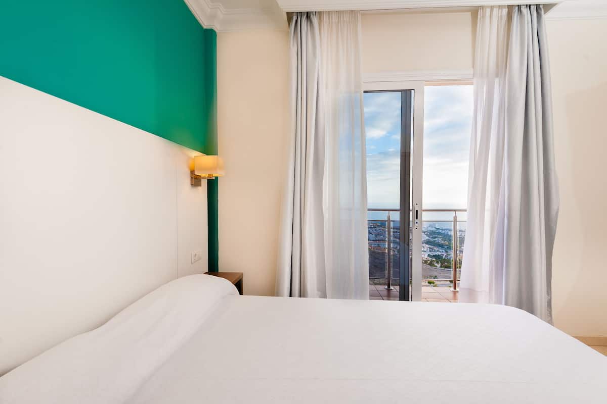 In-room safe, desk, blackout curtains, bed sheets