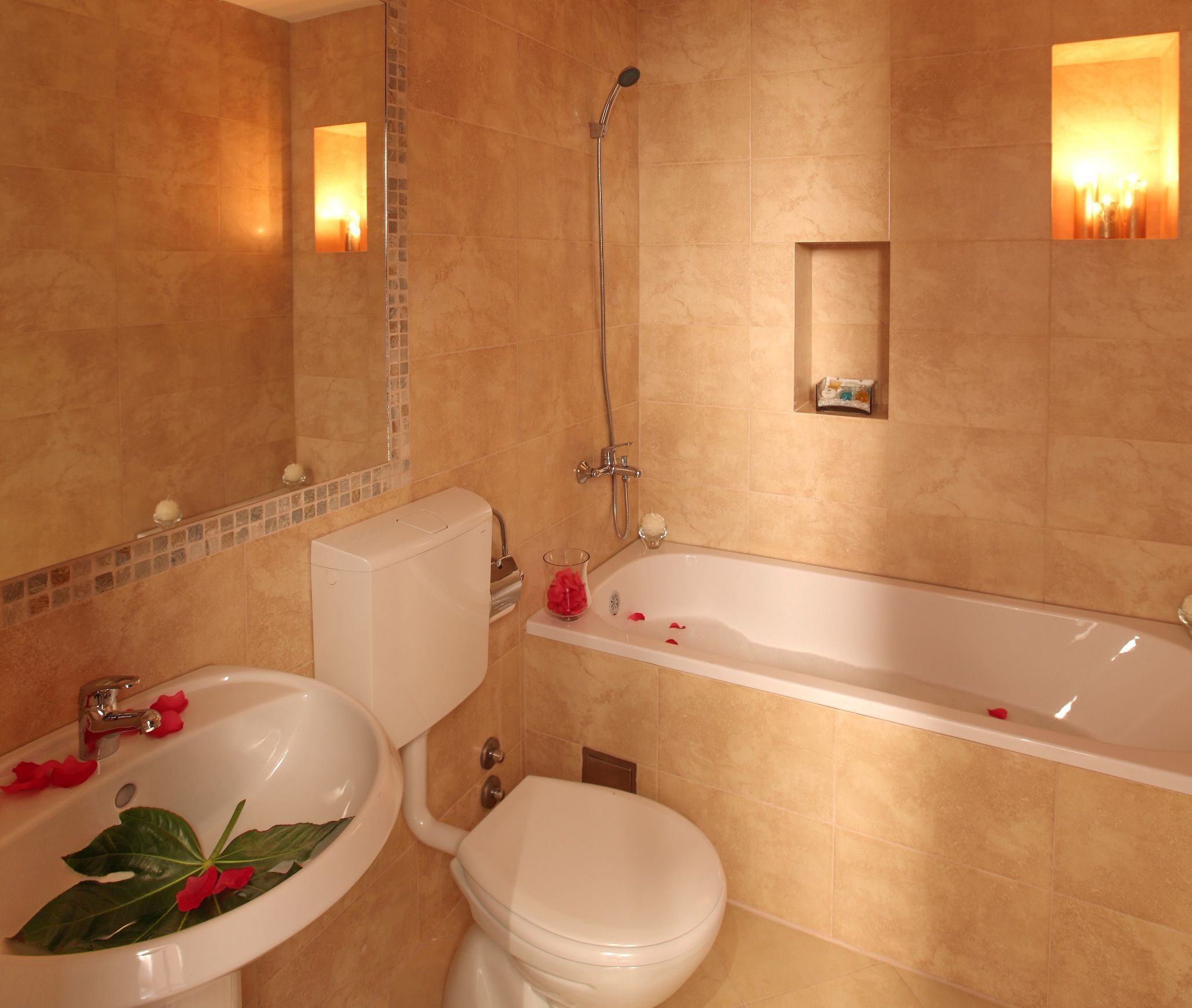 minibar, in-room safe, desk, blackout curtains