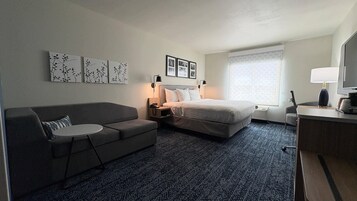 Suite, 1 King Bed with Sofa bed, Non Smoking | Pillowtop beds, desk, blackout drapes, iron/ironing board