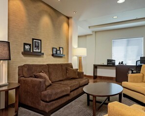Lobby - Sleep Inn & Suites Fort Scott (Fort Scott)