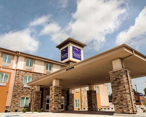 Exterior - Sleep Inn & Suites Fort Scott (Fort Scott)