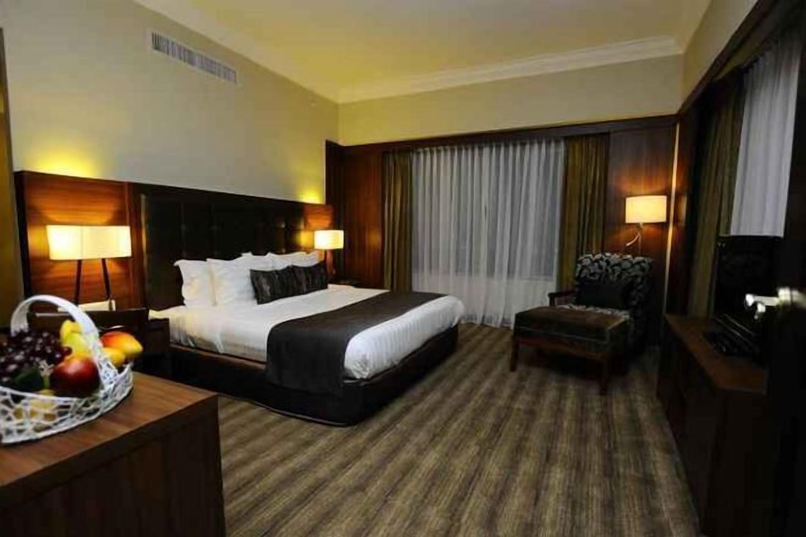 Minibar, in-room safe, blackout curtains, free WiFi