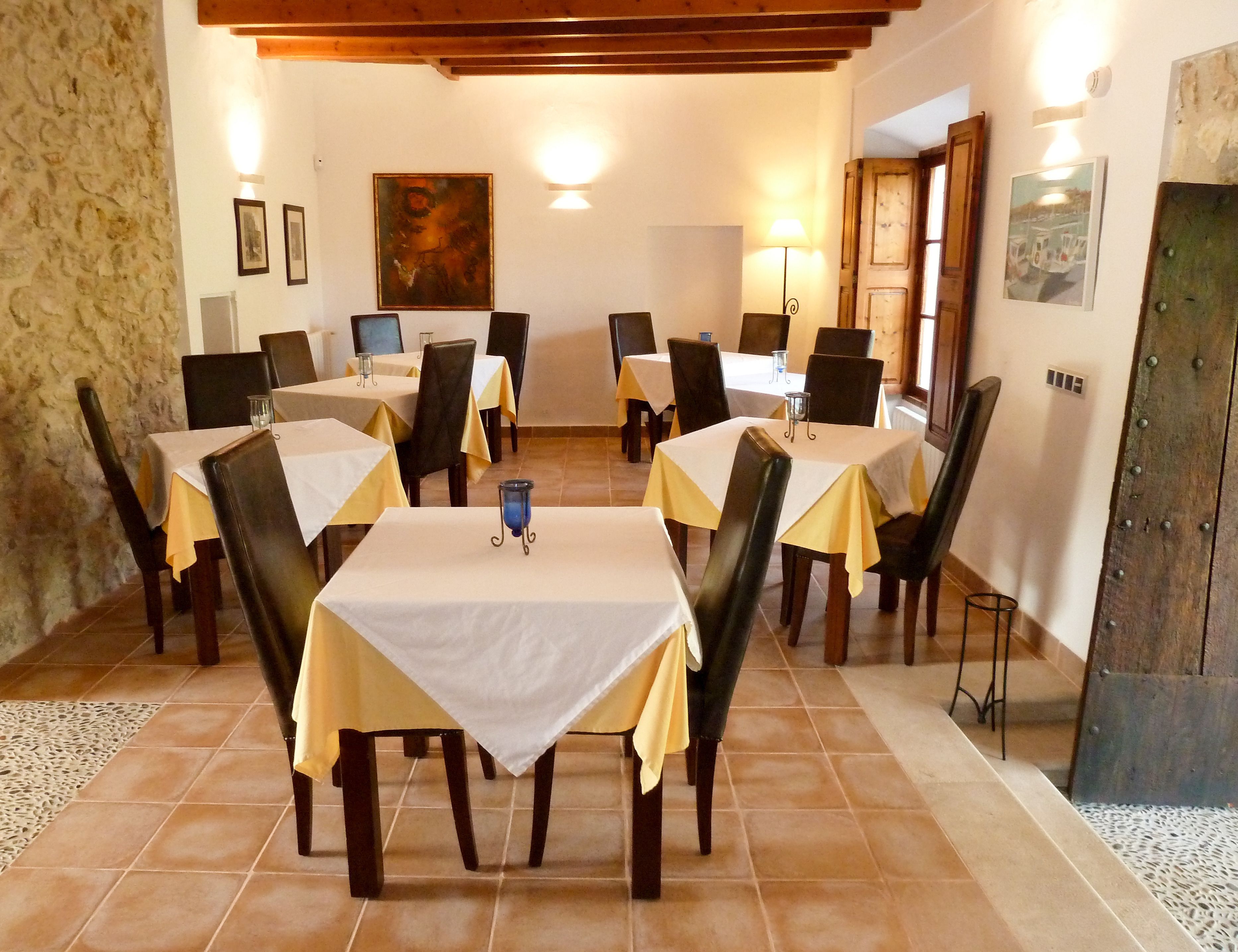 daily buffet breakfast (eur 12 per person)