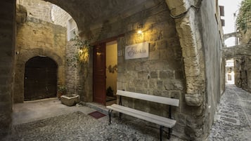 Entrada al alojamiento