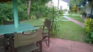 Free daily English breakfast - Gloria's Bed and Breakfast (Livingstone)