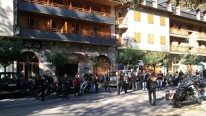 Front of property - Hotel El Pilar (Benasque)