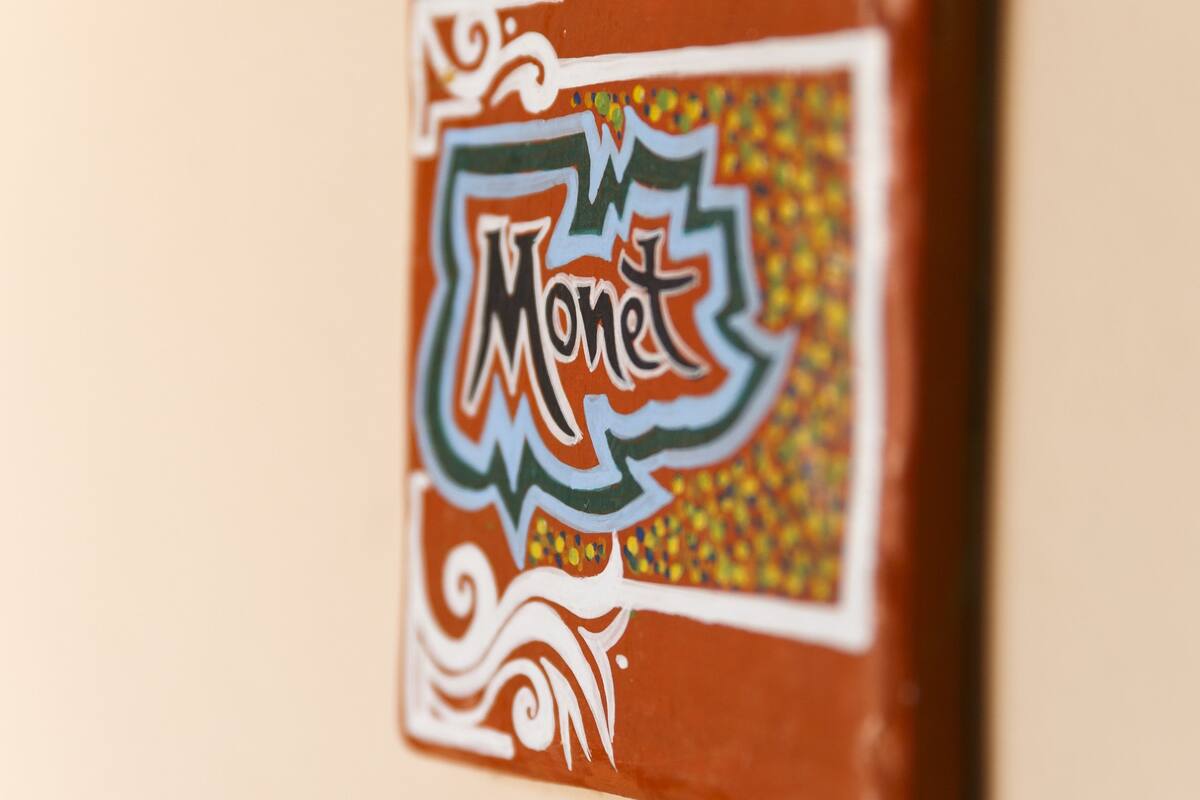 Studio (Monet) | Premium bedding, iron/ironing board (on request)