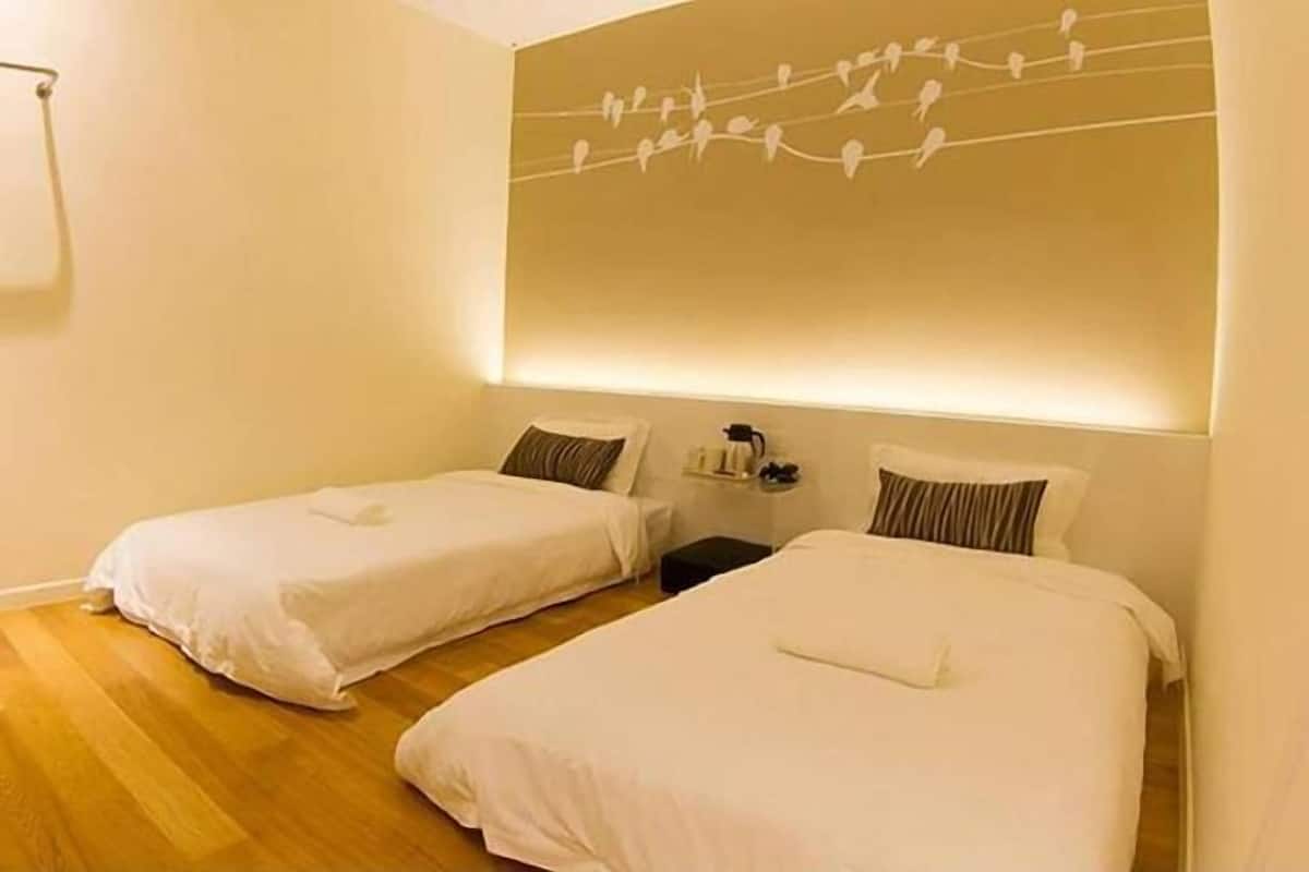 Desk, free WiFi, bed sheets