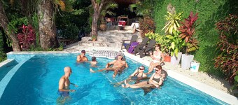 Vista Naranja Ocean View Suite Apartments