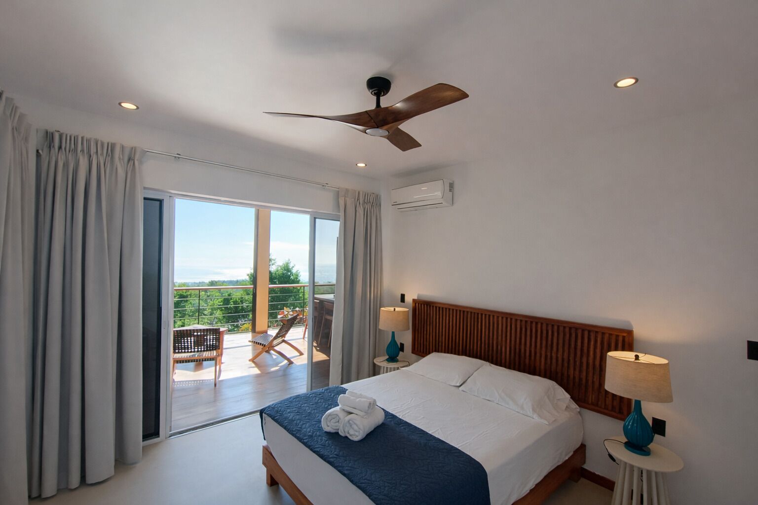 Exclusive Apartment, Ocean View | Premium bedding, pillow-top beds, in-room safe, individually furnished