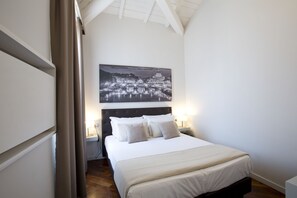 Double Room, 1 Double or 2 Single Beds - Relais Arco della Pace (Rome)