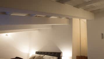 Couette en duvet d'oie, minibar, rideaux occultants