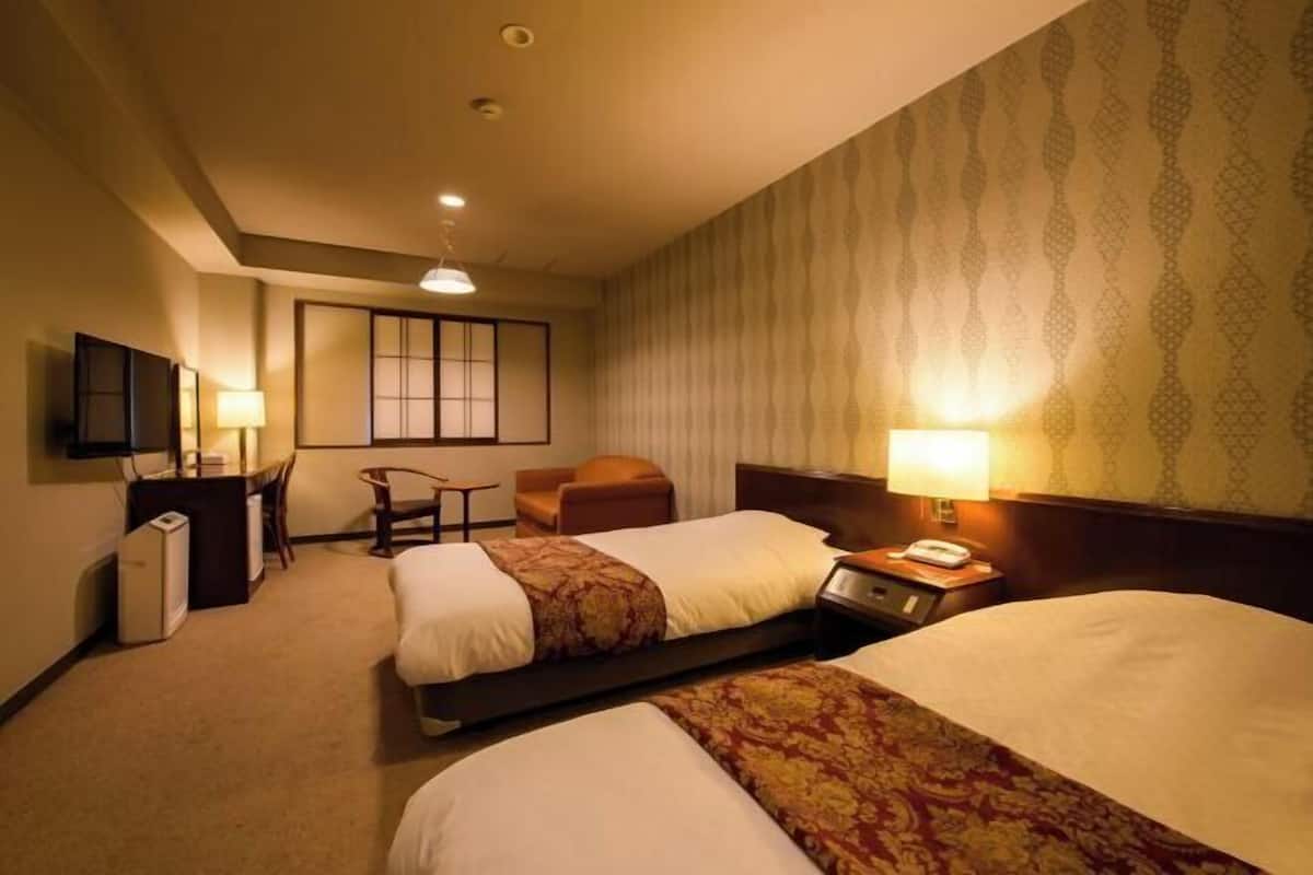 1 bedroom, desk, free WiFi