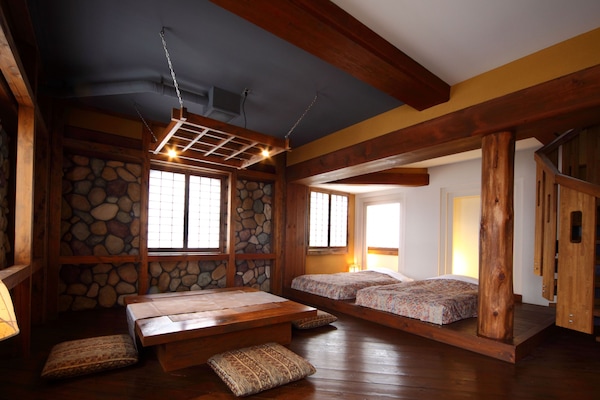 Maisonette Suite, Non Smoking | Desk, free WiFi, bed sheets