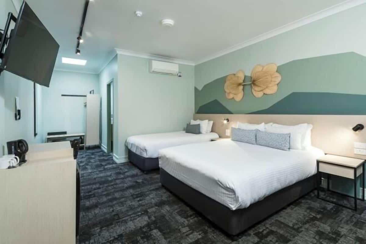 Desk, iron/ironing board, free WiFi, bed sheets