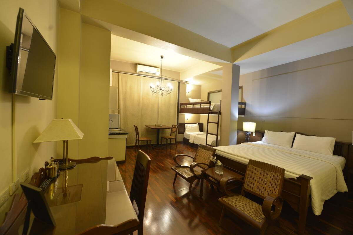Family Studio Room