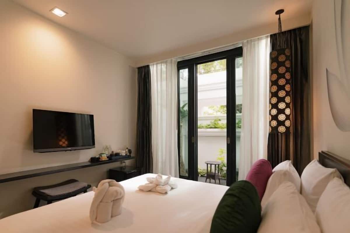 Sengetøy av topp kvalitet, minibar (inkludert) og safe på rommet