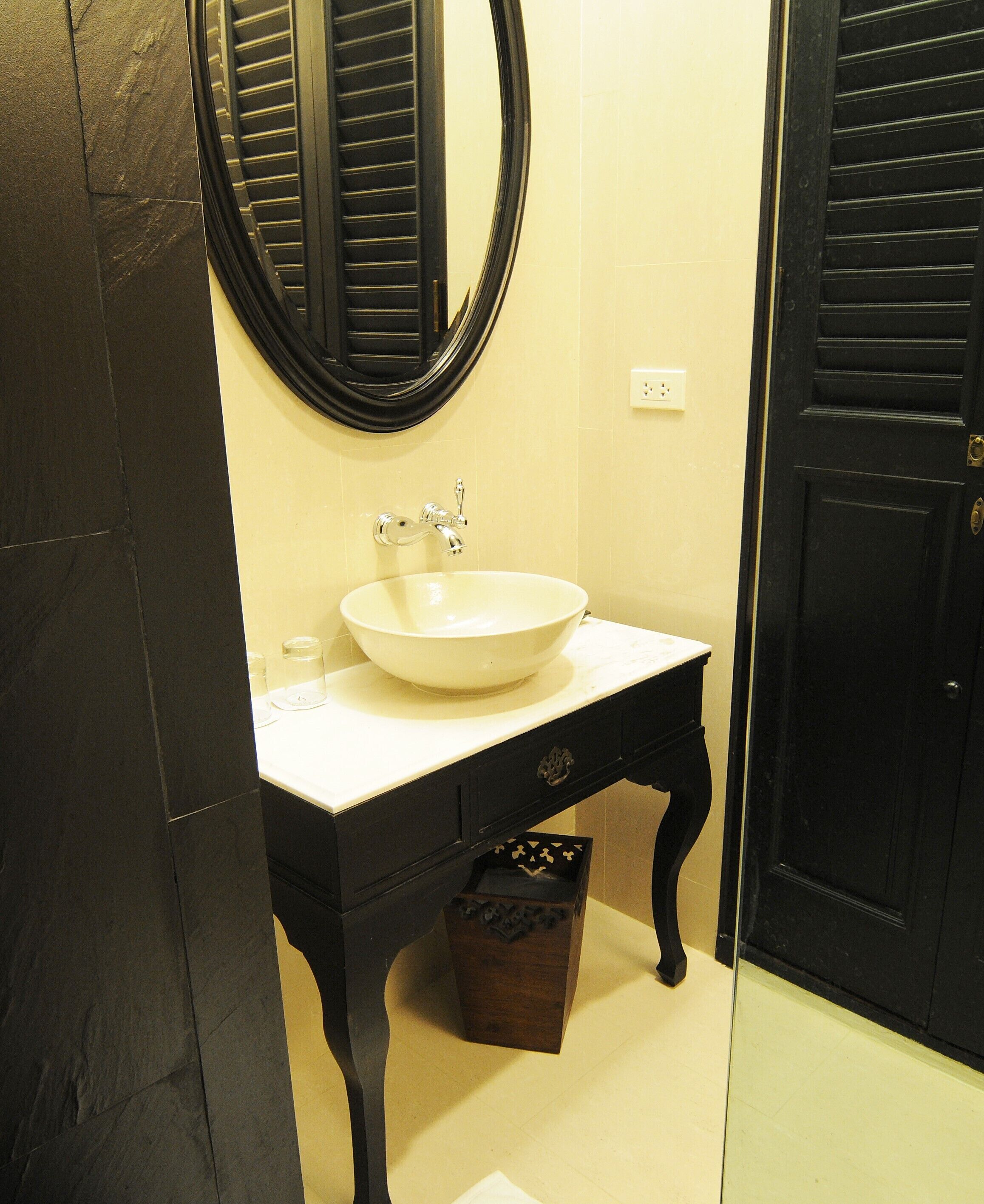 superior room | bathroom | shower, free toiletries, hair dryer, bathrobes