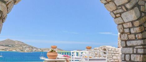 Studio, Courtyard View | Beach/ocean view