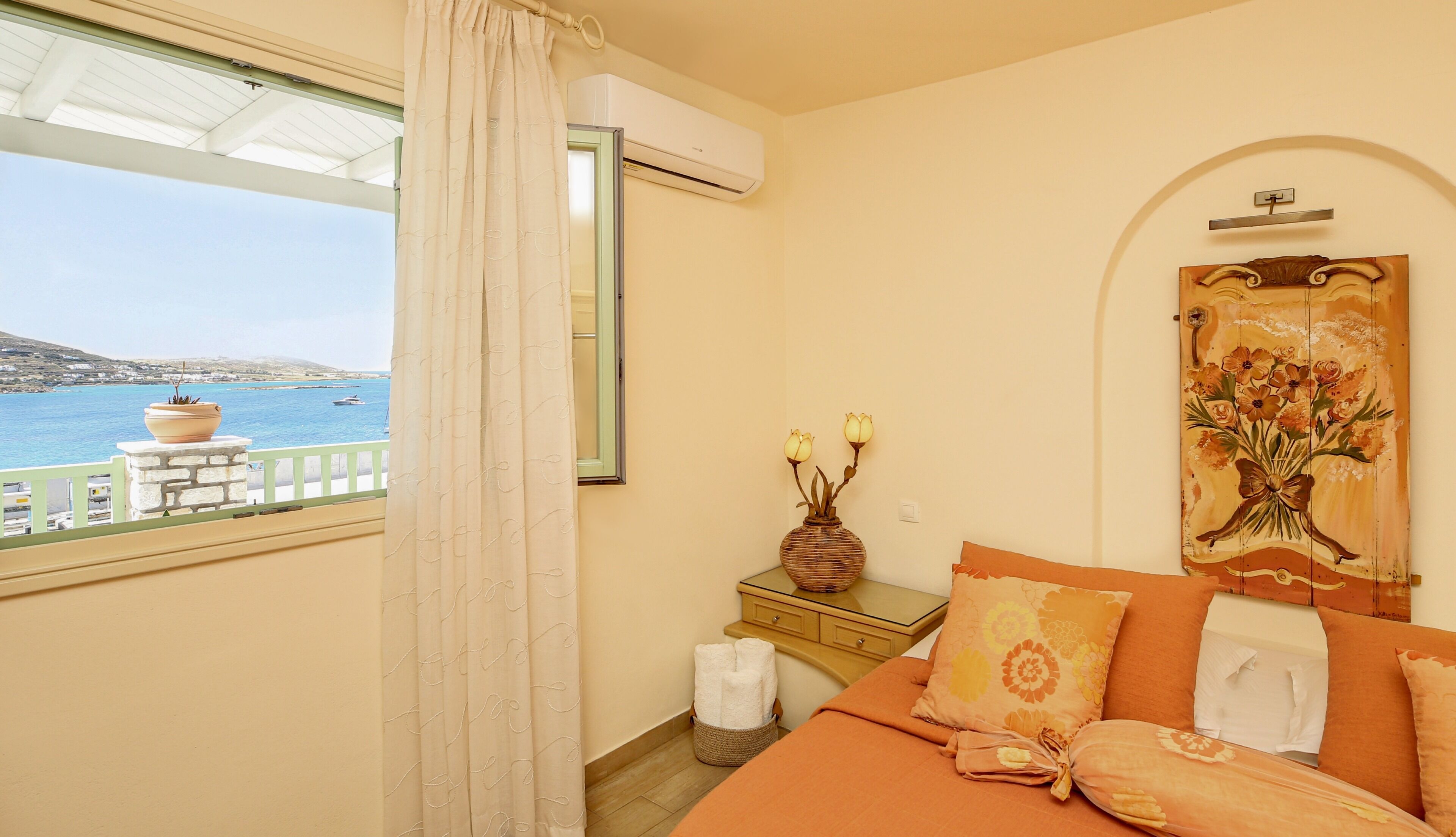 Studio, Sea View | In-room safe, desk, soundproofing, iron/ironing board
