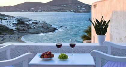 Villa Isabella Studios & Suites