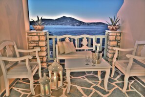 Balcony - Villa Isabella Studios & Suites (Paros)
