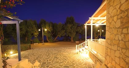 Paros Inn Seafront