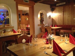 Pizza - Appartement Grünfelder (Oberperfuss)