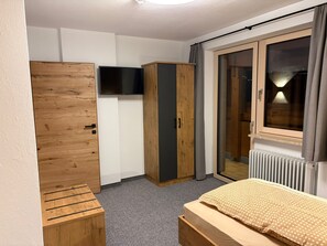 Panorama Suite 307