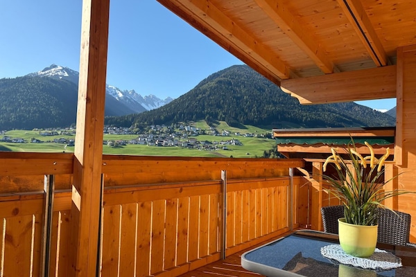 Alpenpenthouse Suite | Mountain view