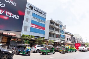 Exterior - Pannee Lodge Khaosan (SHA Plus) (Bangkok)