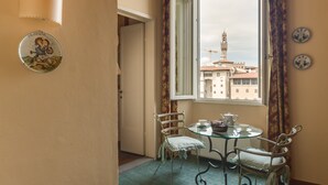 Unclassified image, 5 of 85, button - Family Apartments Rinascimento Palace (Florence)