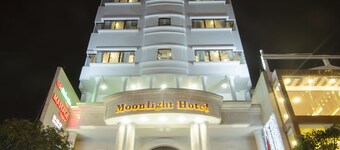 Moonlight Da Nang Hotel