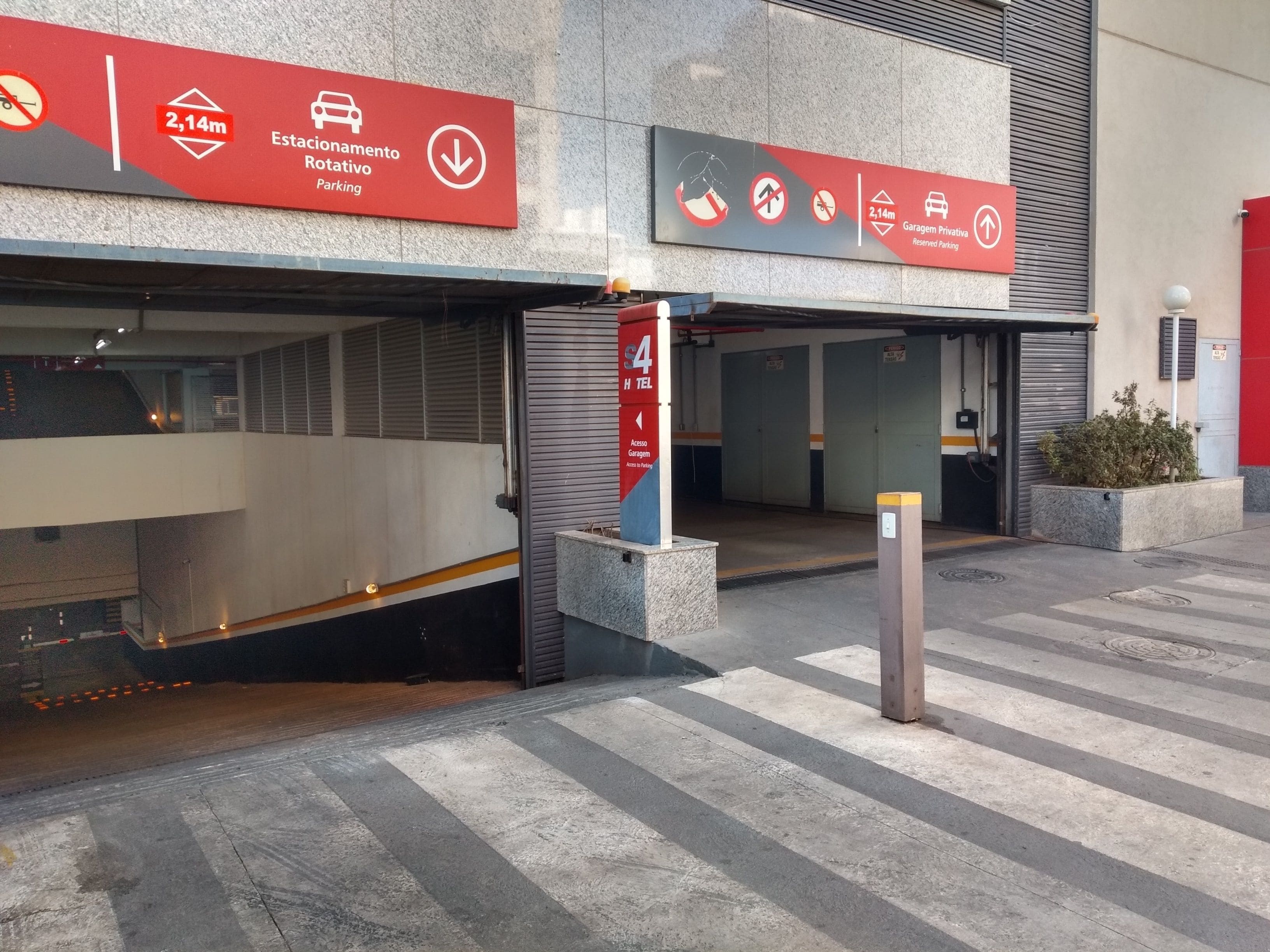 self-parking (surcharge) 20.00 per night