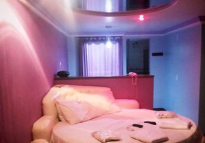 3 bilik tidur, bar mini, meja, Wi-fi percuma