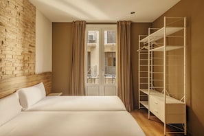 Premium bedding, in-room safe, soundproofing, iron/ironing board