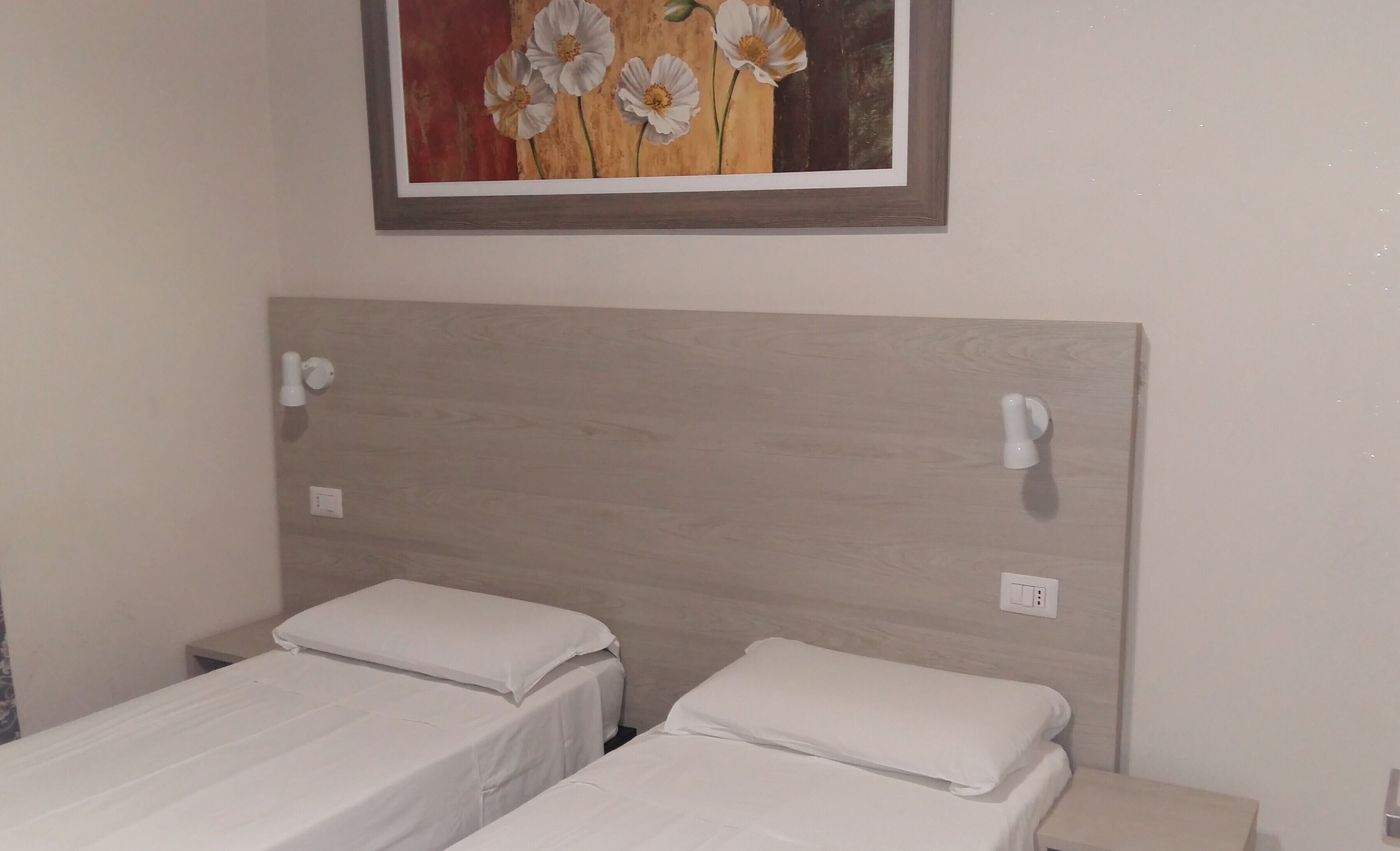 Foto - Friendship Place