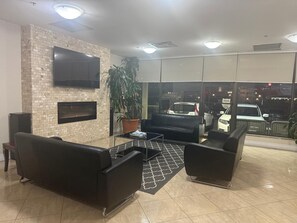 Lobby sitting area - Nu Hotel Toronto (Mississauga)