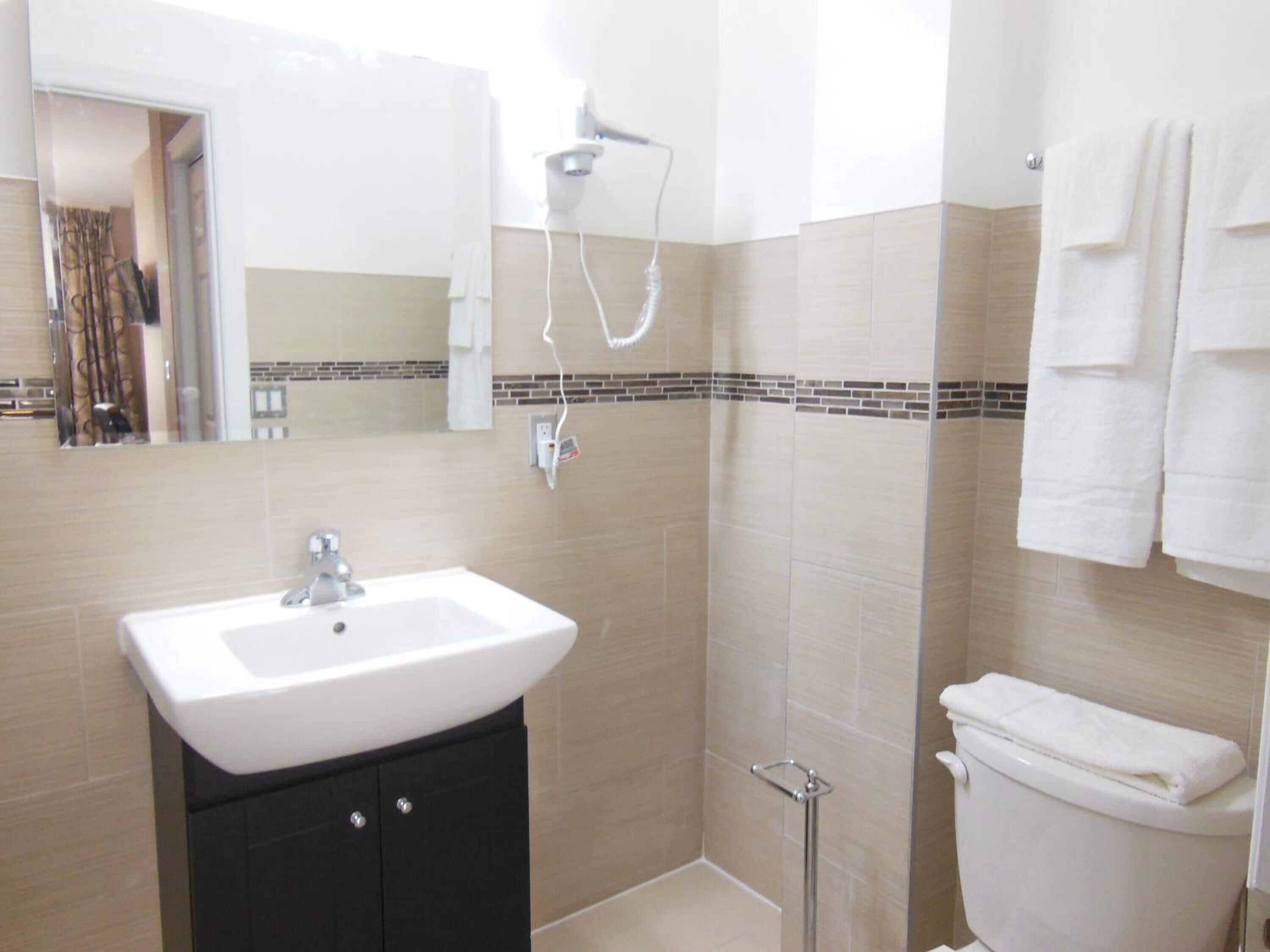 Photo - NU Hotel Toronto Airport