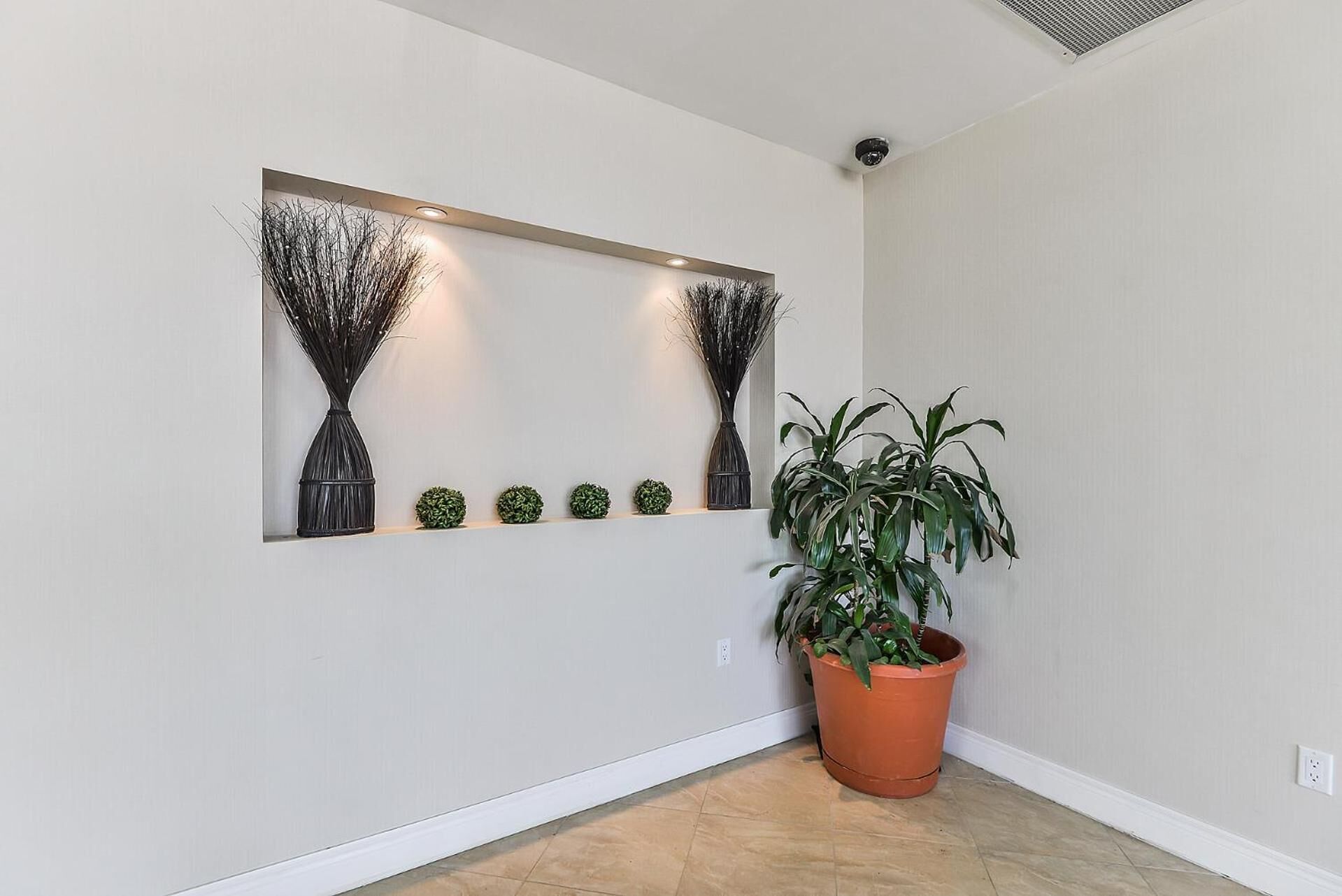 Photo - NU Hotel Toronto Airport