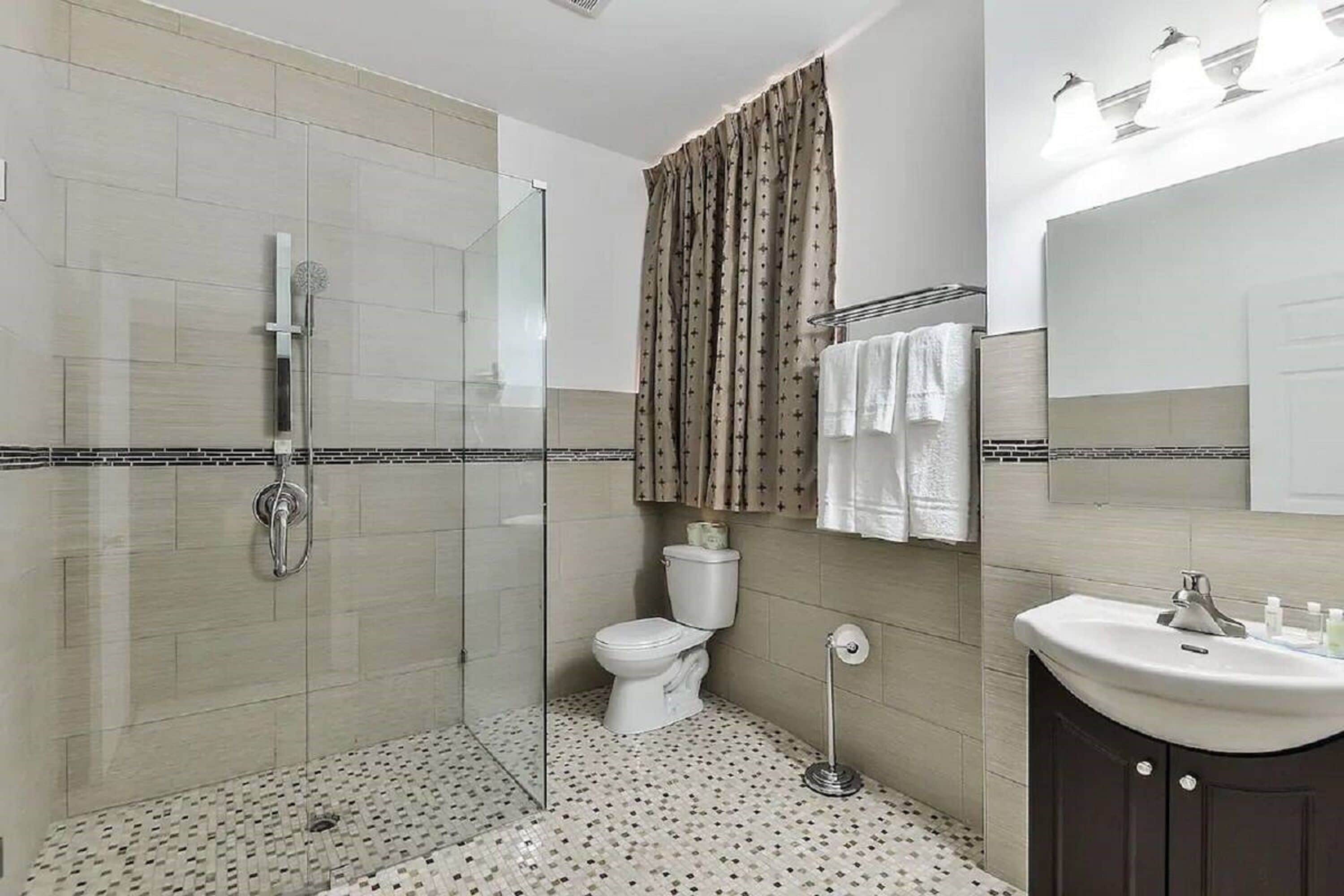 Photo - NU Hotel Toronto Airport