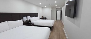 Standard Room, 2 Double Beds | Egyptian cotton sheets, premium bedding, memory foam beds, desk - Nu Hotel Toronto (Mississauga)