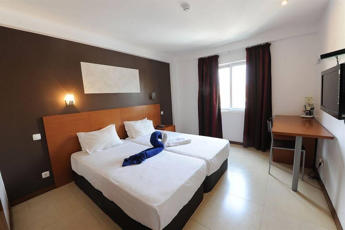 In-room safe, desk, blackout drapes, soundproofing
